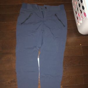 Athleta Lounge Crops